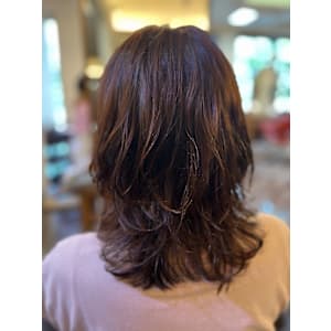 ミディアムレイヤー　パーマスタイル - Van family MEGA ドン・キホーテUNY福井店【ヴァン ファミリー メガ ドンキホーテ　ユニーフクイテン】掲載中