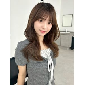 レイヤーカット くびれヘア 顔周り　小顔 韓国ヘア - Euphoria 銀座本店 Smart Salon【ユーフォリア】【ユーフォリア ギンザ ホンテン スマートサロン】掲載中
