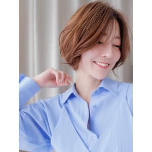 ゆるふわミディアム大人美人かきあげショートボブ30代40代 - COVER HAIR & SPA bliss【カバーヘア アンド スパ ブリス】浦和/浦和西口店【カバー ヘア アンド スパ ブリス ウラワ ウラワニシグチテン】掲載中