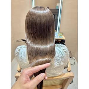 エクラリティ縮毛矯正