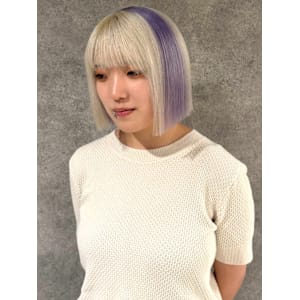 ボブ ブリーチ デザインカラー ホワイトカラー 切りっぱなし - CAPA  central 天神・大名店【キャパ セントラル テンジン ダイミョウテン】掲載中