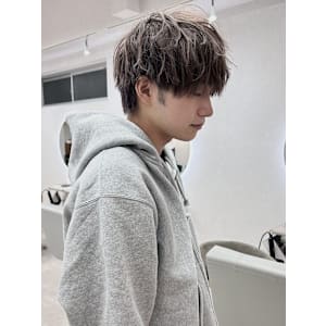 tRe hair 二条×スタイル