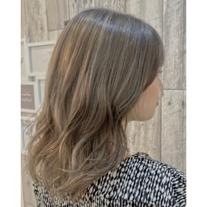 Fiato Hairdressing Salon×スタイル