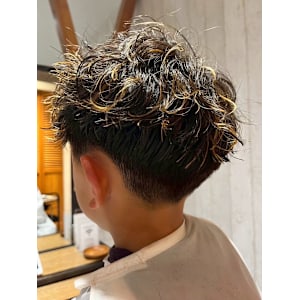 カット&カラー専門店 miret×スタイル