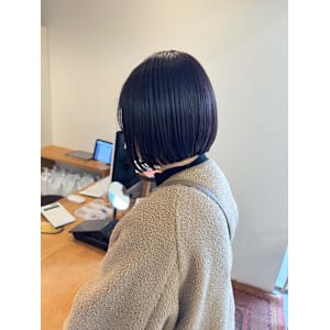 【ki.tone】ぱっつとボブ×暗めピンクブラウン - ki.tone【キトネ】【キトネ】掲載中