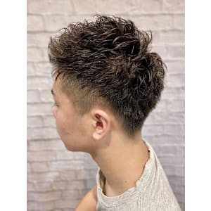 ジェットモヒカンスタイル - 銀座マツナガ 新宿野村ビル店【ギンザマツナガ シンジュクノムラビルテン】掲載中