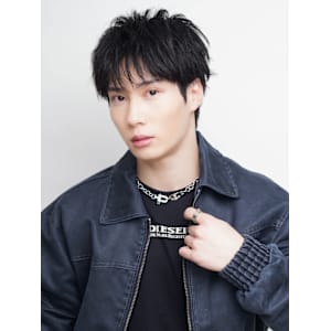 メンズショート 眉毛カット 20代 韓国ヘア 束感ヘア - Men's salon SEPT. 博多【メンズサロン セプト ハカタ】掲載中