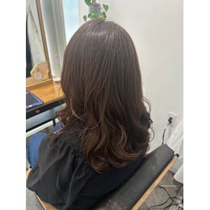 Frames hair &relax 赤羽店×スタイル