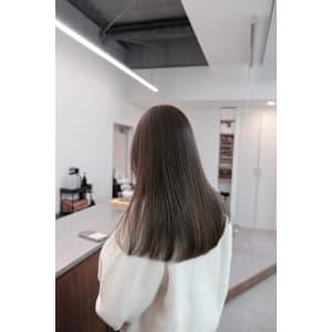 透明感髪質改善グレージュ