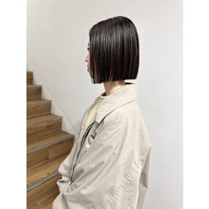 切りっぱなしボブ縮毛矯正丸くないボブ髪質改善グレージュ艶髪