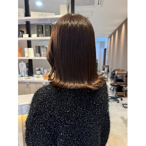 大人の透け感カラー