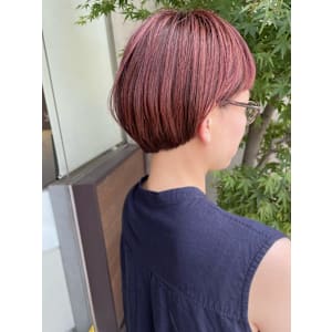 くすみピンクの抜け感ボブ - EMU international 春日部本店【エムインターナショナル】掲載中