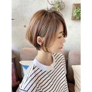 柔らか質感の小顔ショート - EMU international 春日部本店【エムインターナショナル】掲載中