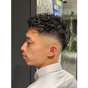 フェザーアップ - ヒロ銀座 大阪本店【ヒロギンザ オオサカホンテン】掲載中