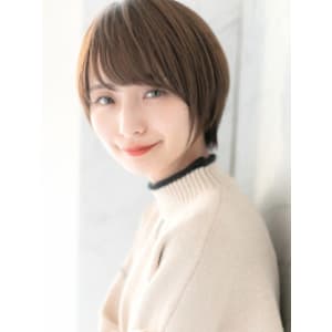 大人可愛い丸みショートボブ｜銀座・有楽町美容室