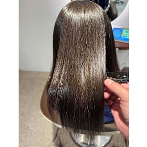 髪質改善/縮毛矯正/トリートメント - EARTH coiffure beauté 国分寺店【アース コアフュールボーテ コクブンジテン】掲載中