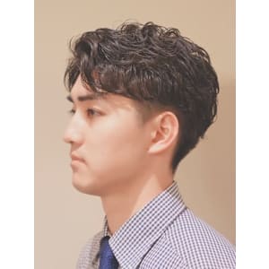 ビジネス系七三 - ヒロ銀座ヘアーサロン 新橋 銀座口店【ヒロギンザヘアーサロンシンバシギンザグチテン】掲載中