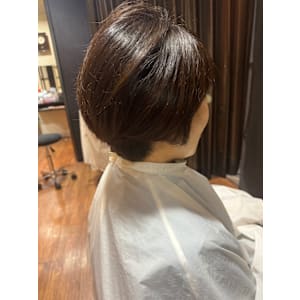 HAIR DESIGN + GOLDEN ROCK×スタイル