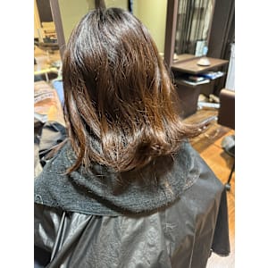 HAIR DESIGN + GOLDEN ROCK×スタイル