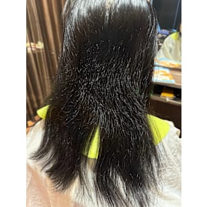 HAIR DESIGN + GOLDEN ROCK×スタイル