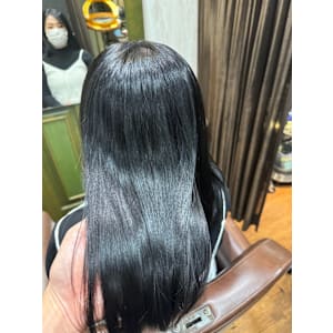 HAIR DESIGN + GOLDEN ROCK×スタイル