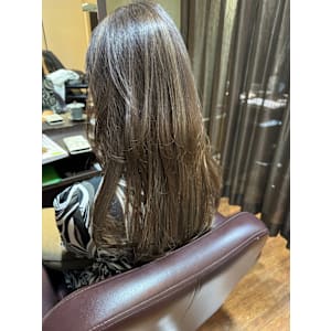 HAIR DESIGN + GOLDEN ROCK×スタイル