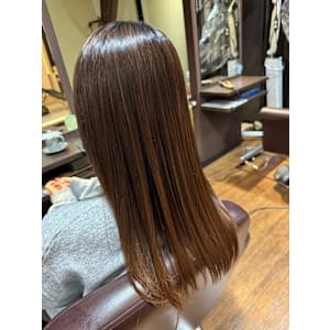 HAIR DESIGN + GOLDEN ROCK×スタイル