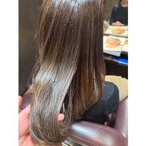 HAIR DESIGN + GOLDEN ROCK×スタイル