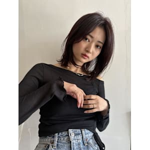 ミディアムレイヤー - 半個室型美容室 Sourire 博多店【ハンコシツガタビヨウシツスーリールハカタテン】掲載中