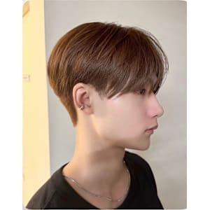 Varma 江坂店×スタイル