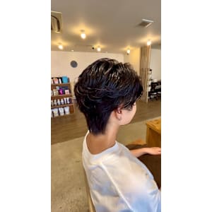 PLUS 六地蔵店×スタイル