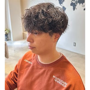 PLUS 六地蔵店×スタイル