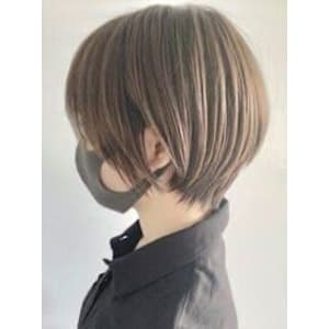 大人可愛いハイトーンカラー オリーブアッシュ アッシュグリー