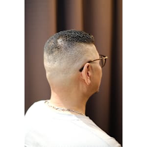 men's barber Amo×スタイル