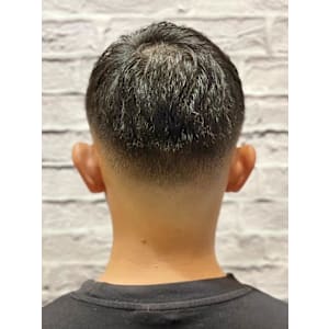 フェードスタイル - 銀座マツナガ 新宿野村ビル店【ギンザマツナガ シンジュクノムラビルテン】掲載中