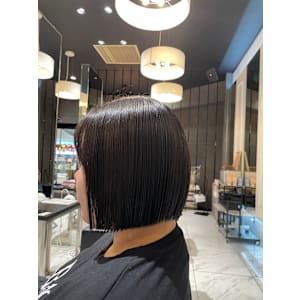 【校則内でもかわいいタッセルボブ】