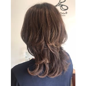 ミディアムスタイル - chill out 南塚口本店【チルアウト ミナミツカグチホンテン】掲載中