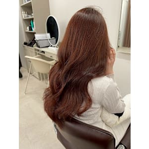 大人かわいいエギョモリミルクティーブラウン ひし形シルエット