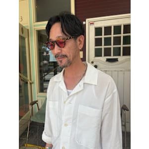 メンズヘアカット - THE BEEHIVE DELUXE【ビーハイブ デラックス】掲載中