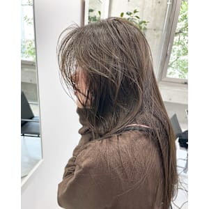 韓国顔まわりレイヤーカットグレージュオリーブベージュブラウン - Dijon 髪質改善×縮毛矯正×りんご幹細胞トリートメント 自由ヶ丘【ディジョン カミシツカイゼン シュクモウキョウセイ リンゴカンサイボウトリートメント ジユウガオカ】掲載中