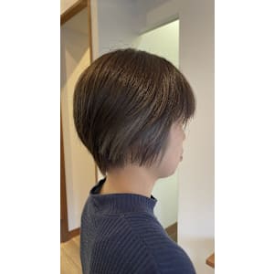 ヘーゼルブラウン - chill out 南塚口本店【チルアウト ミナミツカグチホンテン】掲載中