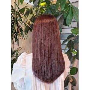 ピンクブラウン