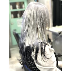 ホワイトブラックグラデーションカラー