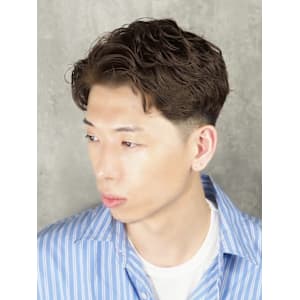 HIRO GINZA 新橋店【理容室】×スタイル