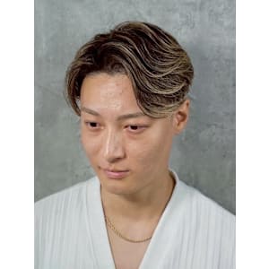 ヒロ銀座ヘアーサロン 青山外苑前表参道店×スタイル