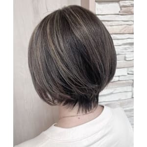 20代30代大人可愛い★小顔ショートカットくびれボブ