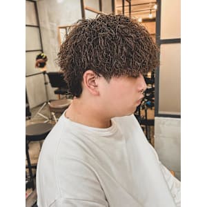 【刈らない襟足】ツイストスパイラル - MEN'S SOURCE 京都河原町【メンズ ソース キョウトカワラマチ】掲載中