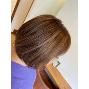 ミディアムスタイル - chill out 南塚口本店【チルアウト ミナミツカグチホンテン】掲載中