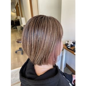 白髪ぼかしハイライト - chill out 南塚口本店【チルアウト ミナミツカグチホンテン】掲載中