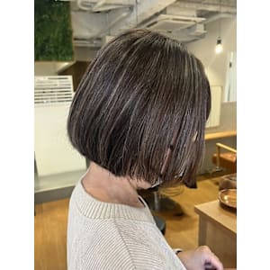 ボブスタイル×ハイライト/30代/40代/50代 - chill out 塚口本町店【チルアウト ツカグチホンマチテン】掲載中